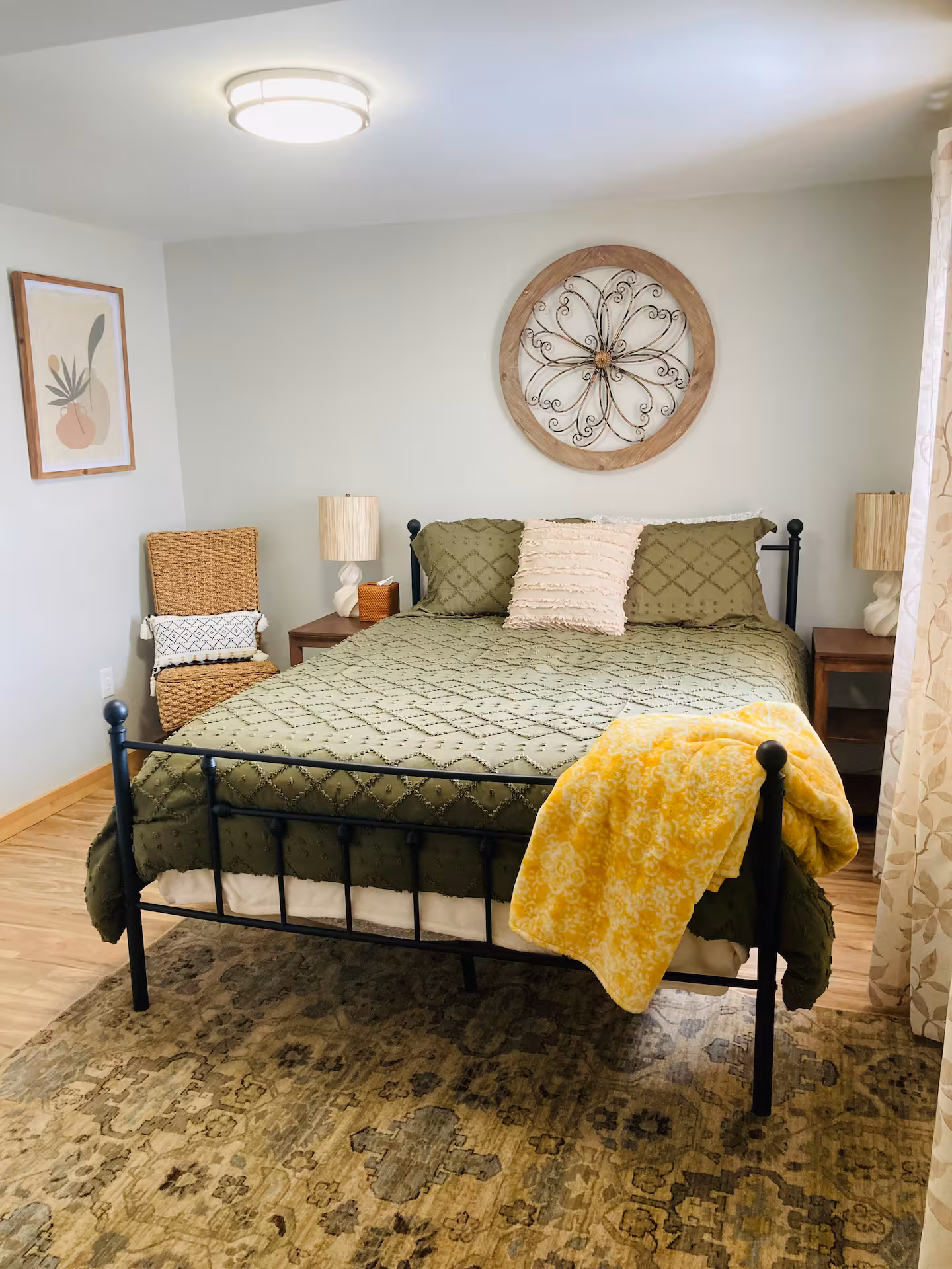 Downtown Charm photo 7